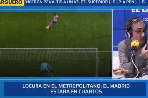 前裁判：在我看到的所有图像中，并未清楚显示小蜘蛛两次触球