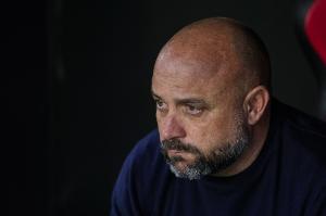 西班牙人主帅：米拉犯了错误，我们应该保持冷静并让裁判安心工作