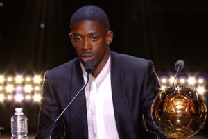 登贝莱：这一直是很普通的一天，我照常训练直到来参加金球奖典礼