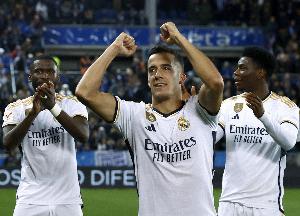 巴斯克斯：曾告诉维尼修斯不要被影响但他不总听 首夺欧冠我哭了