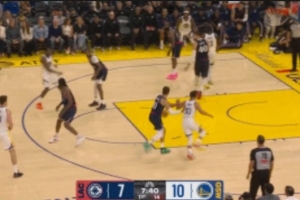 😲追梦真传？！库明加弧顶潇洒击地妙传助库里轻松上篮