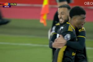 关键先生！阿玛德第81分钟凌空世界波，曼联扳平比分