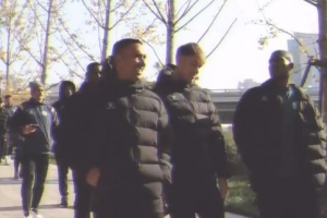 博主：为适应北京寒冷天气，大埔队昨天抵达、今早还进行“晨练”