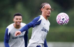 奥哈拉：感觉热刺签下西蒙斯就像曼联引进安东尼，我已对他厌倦