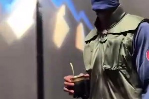 这新援够强不？快船新援科林斯此前赛前COS“六代火影”卡卡西